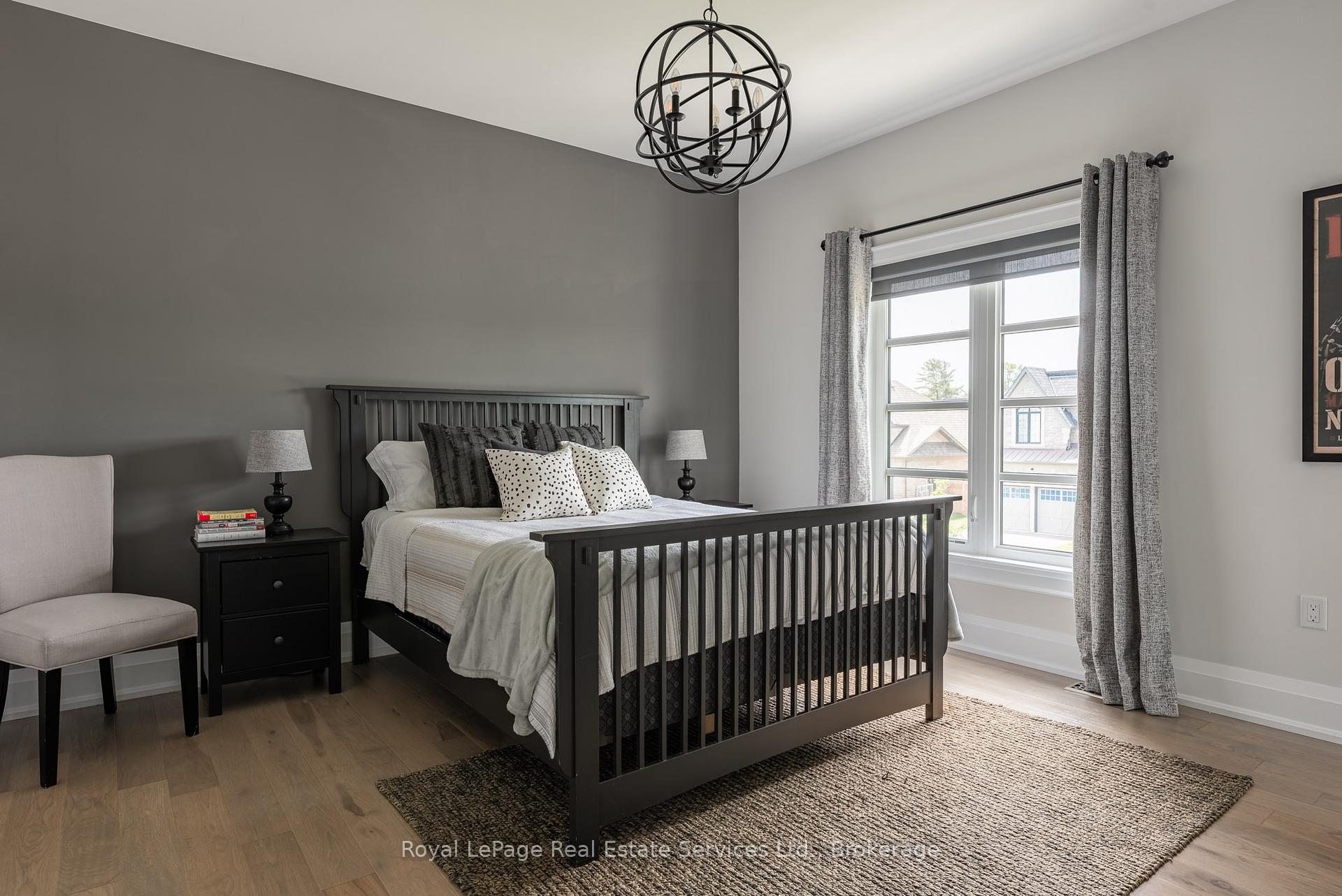 215 Prince George Crescent