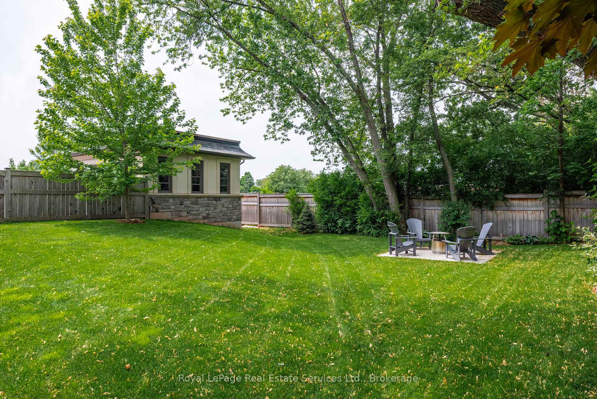 215 Prince George Crescent