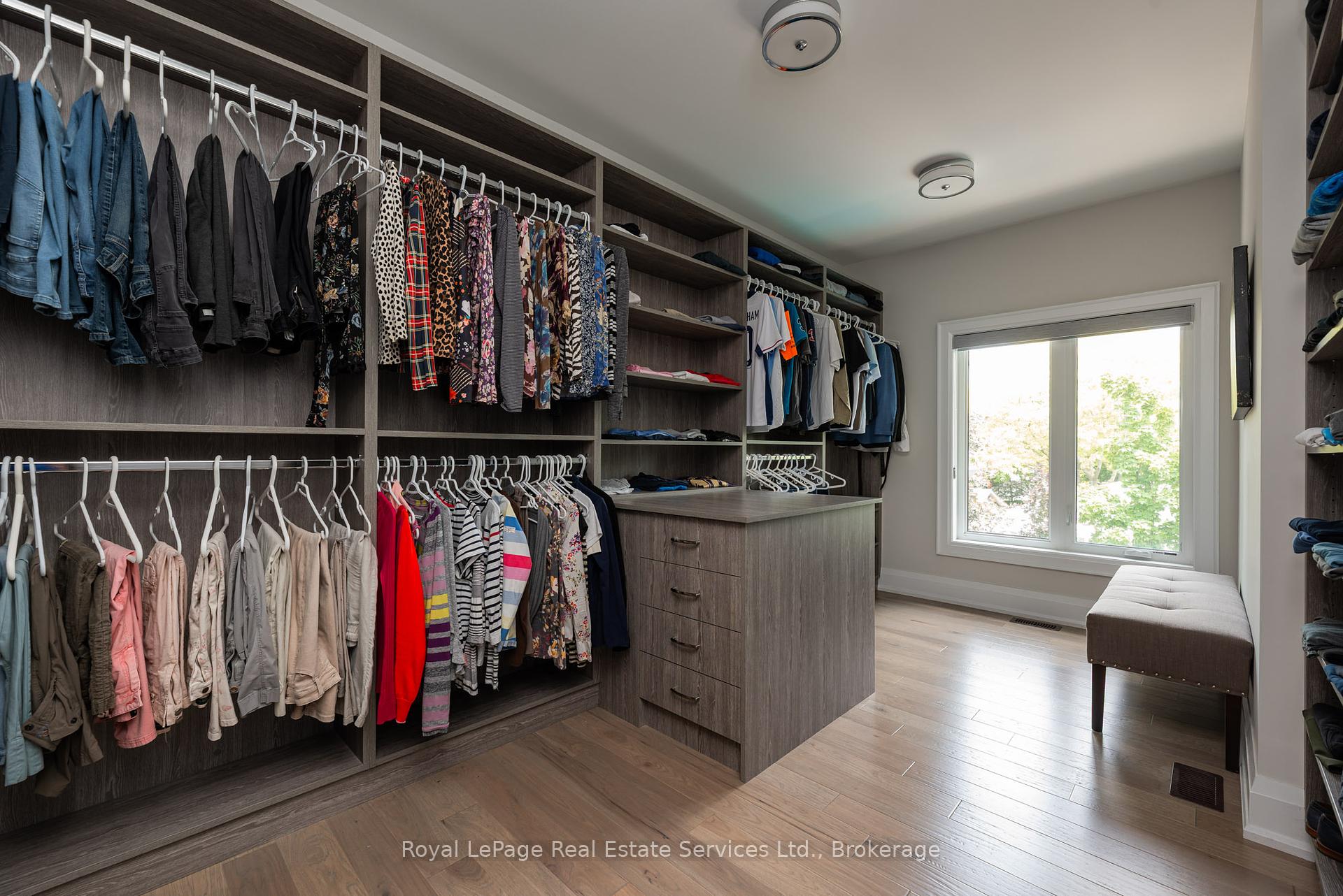 215 Prince George Crescent