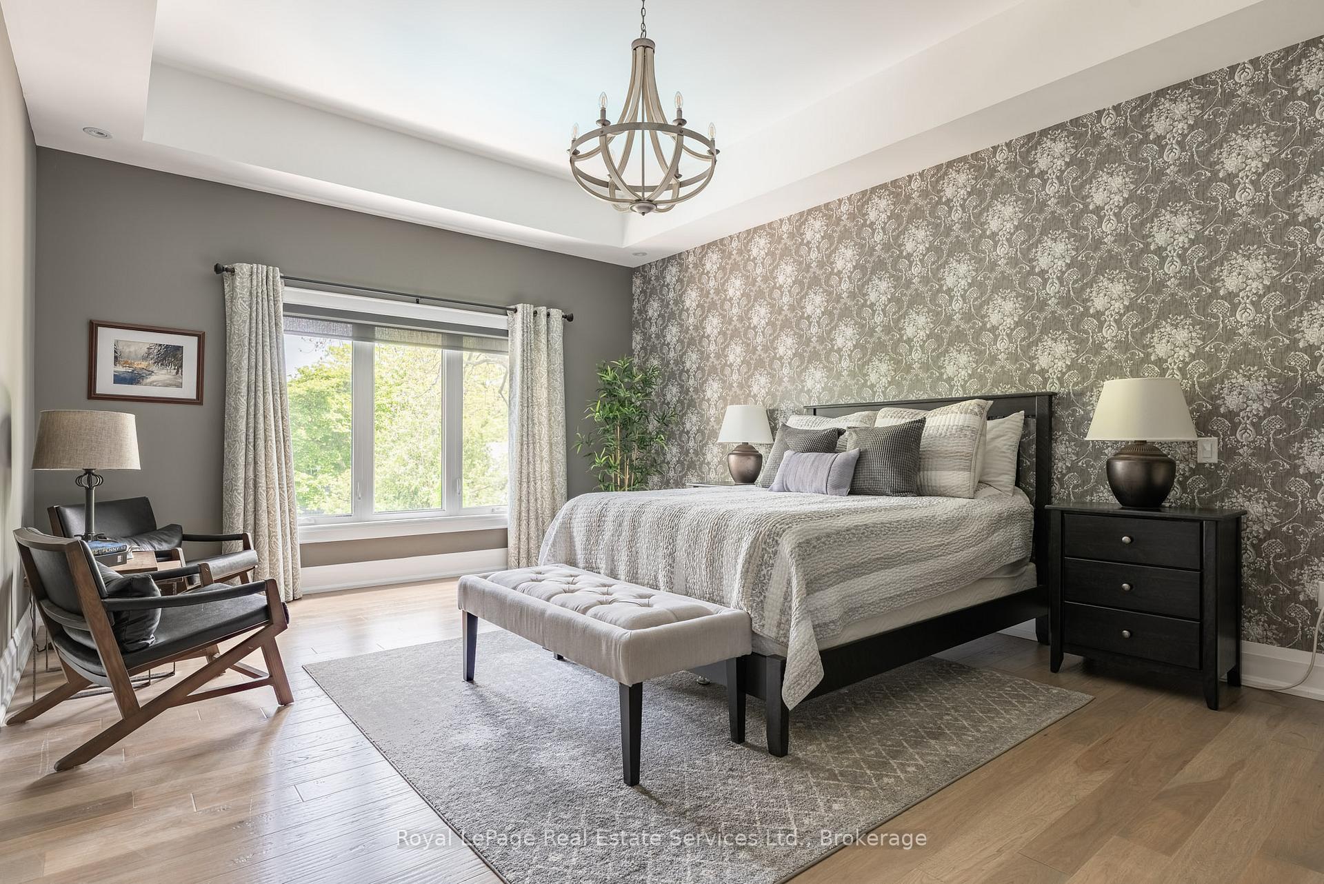 215 Prince George Crescent