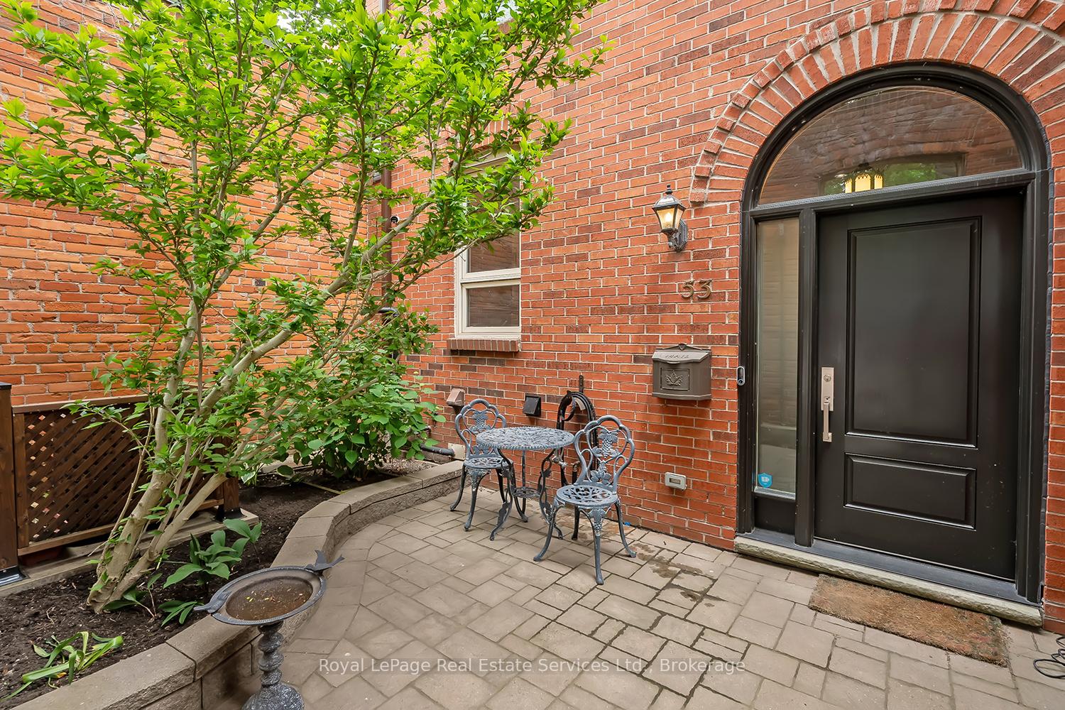 53 Forsythe Street