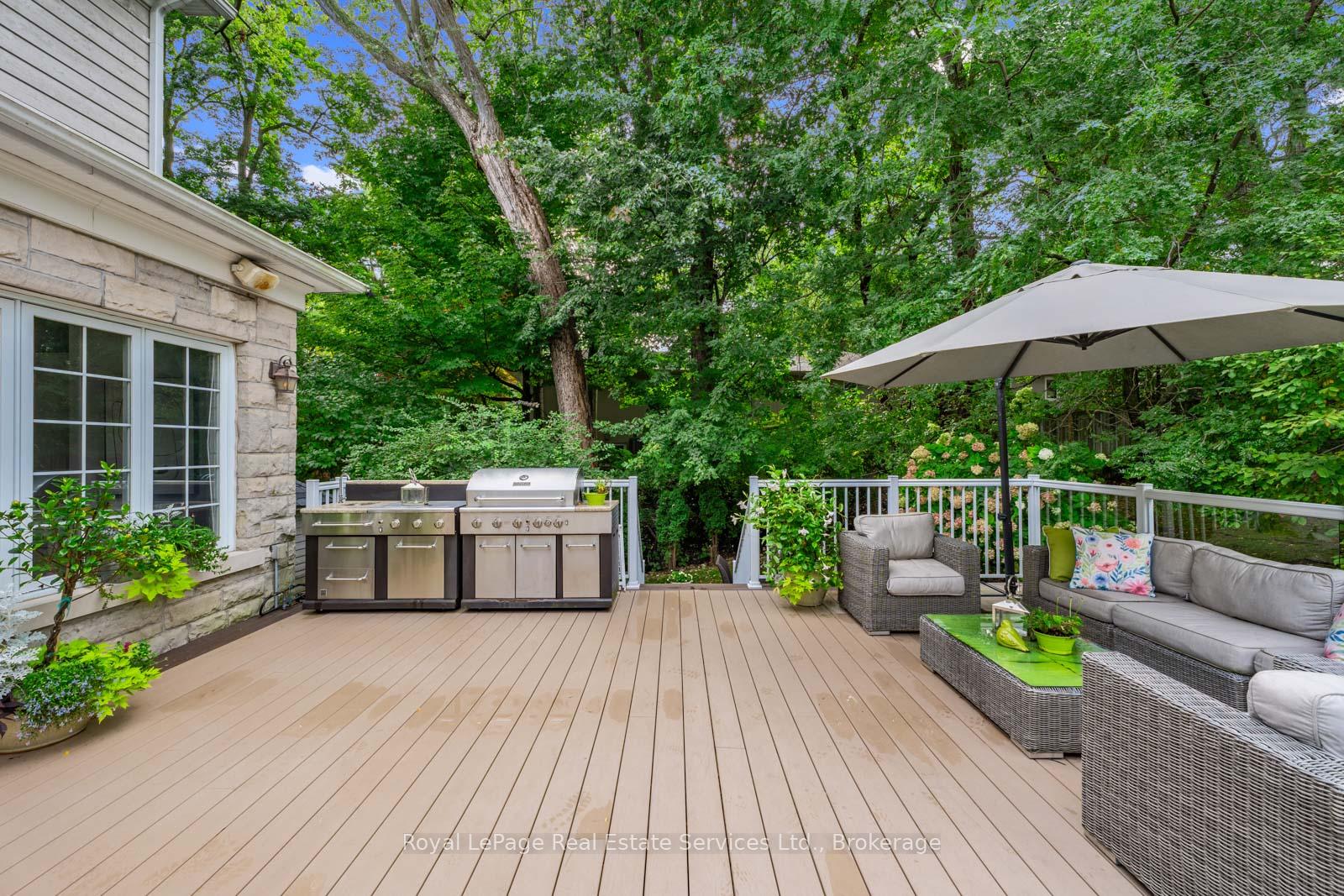 235 LAKEWOOD Drive