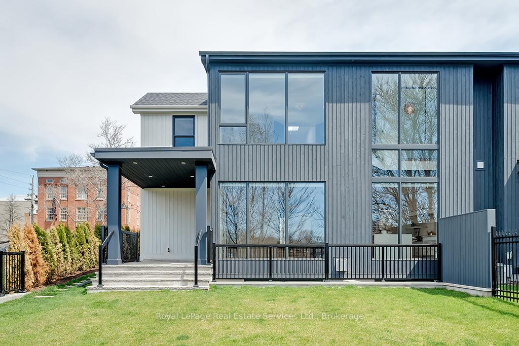 70 Navy Street