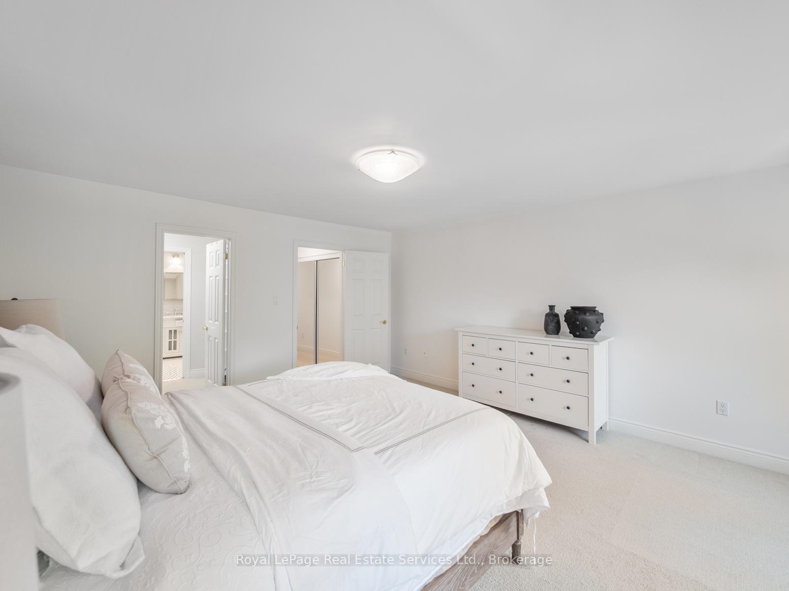 81 Brant Street