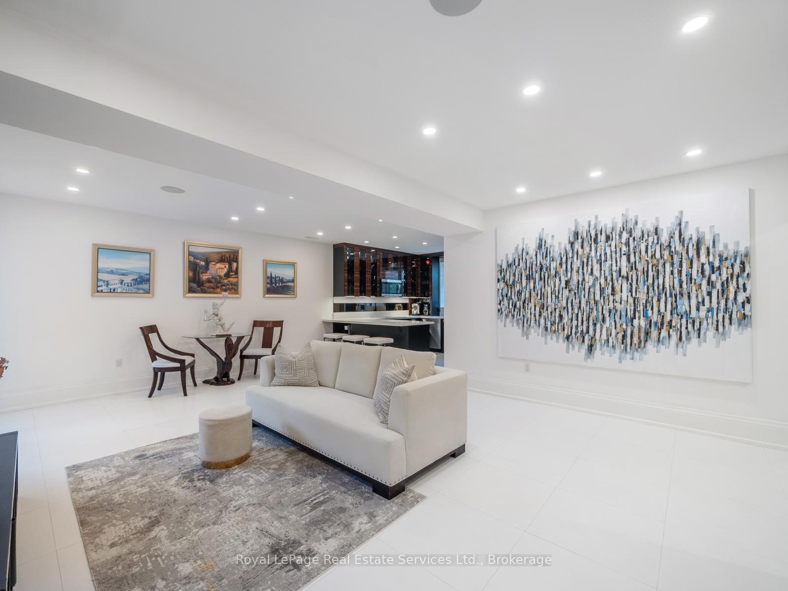 36 Anderson Street