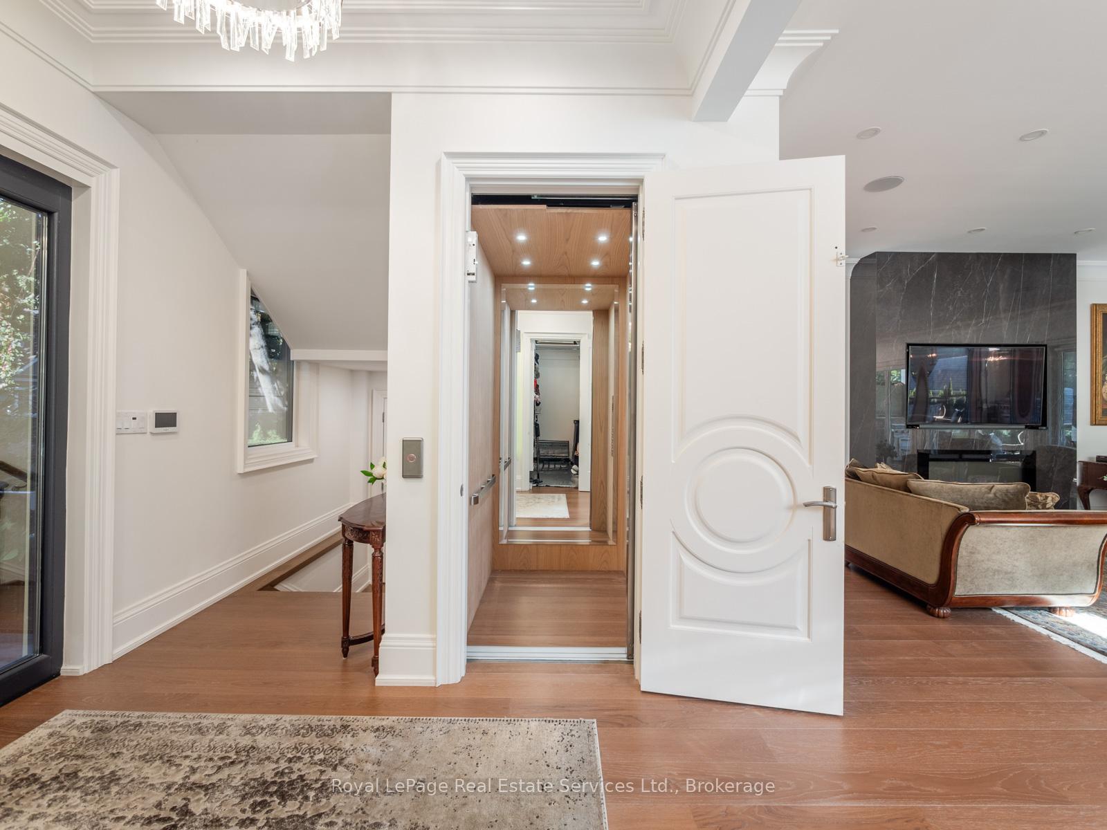 36 Anderson Street