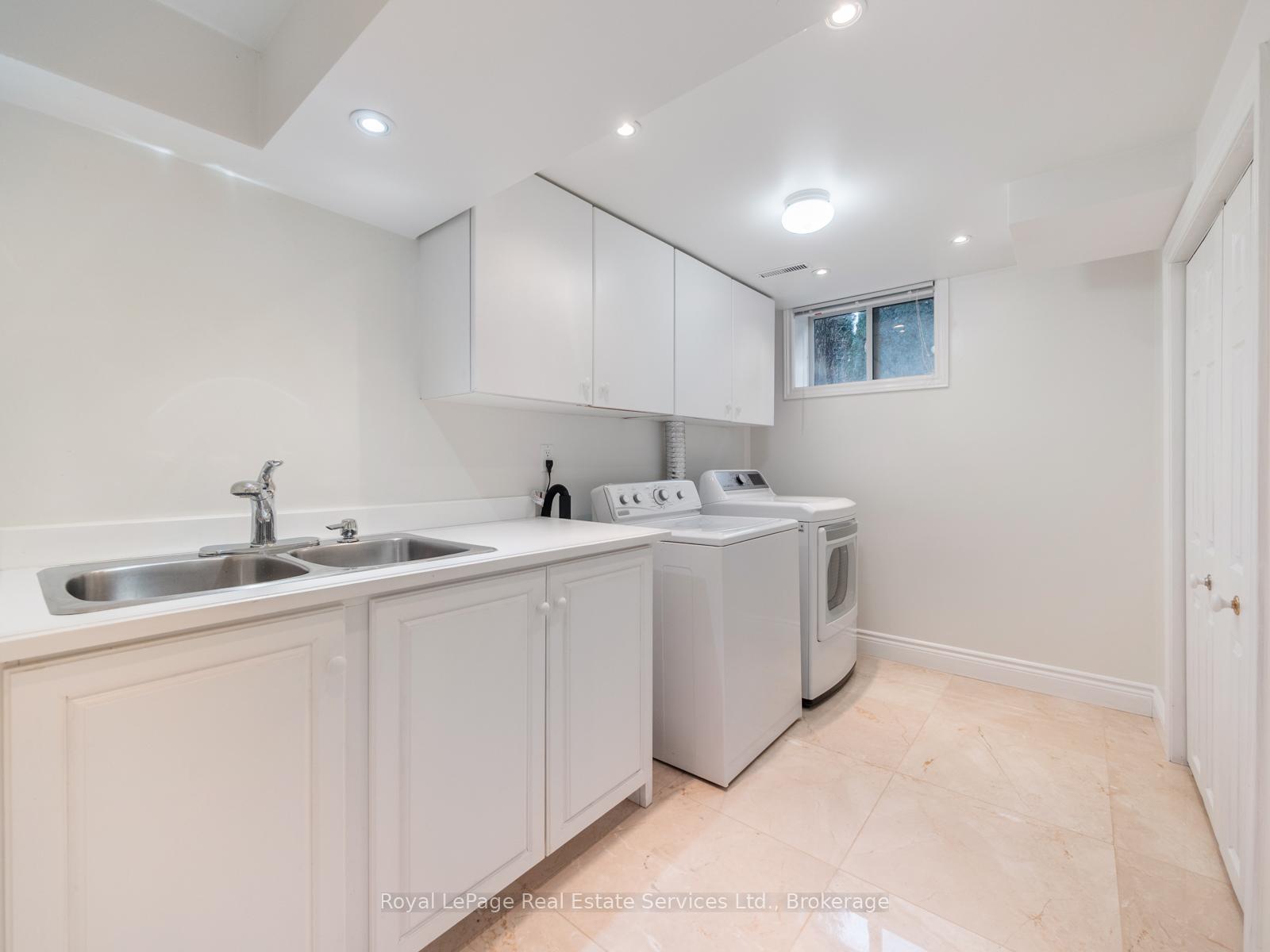 3286 Shelburne Place