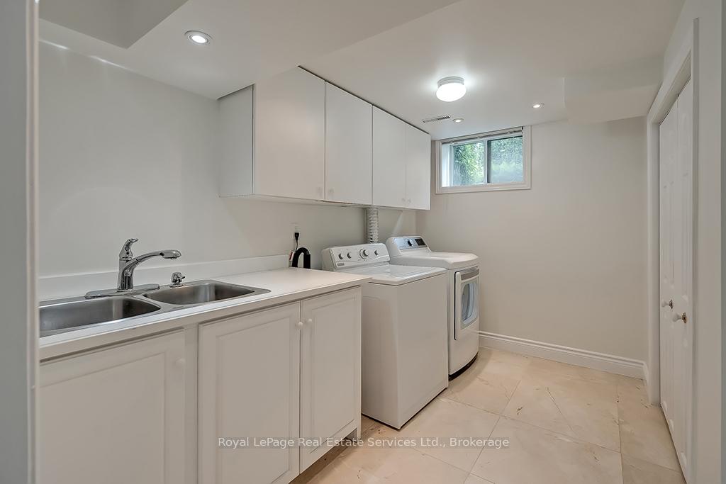 3286 Shelburne Place