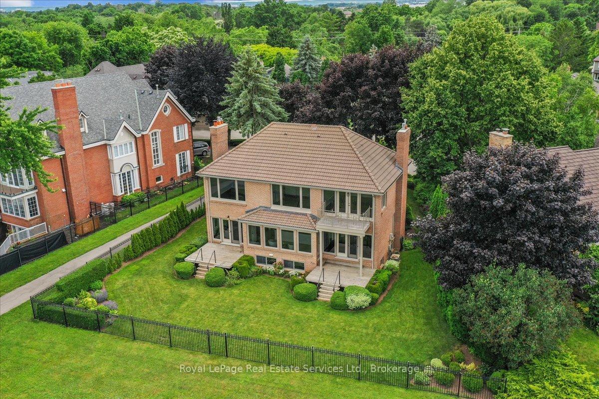 3286 Shelburne Place