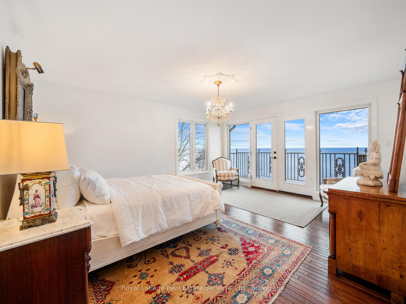 3286 Shelburne Place