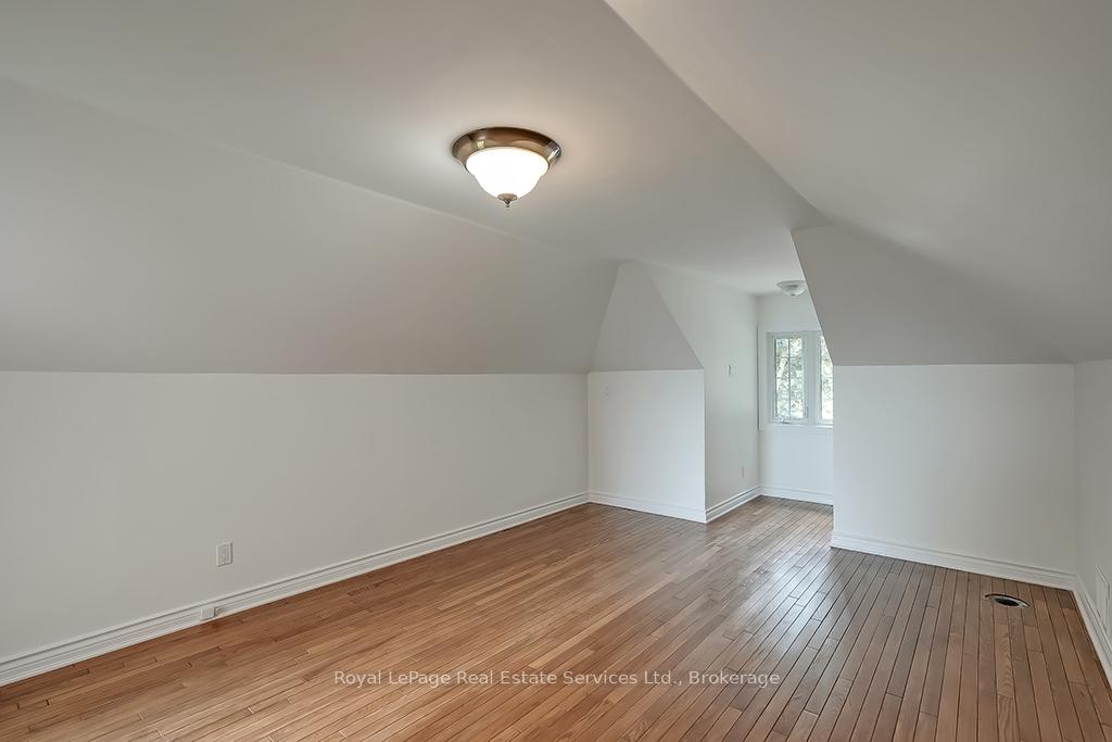 3286 Shelburne Place