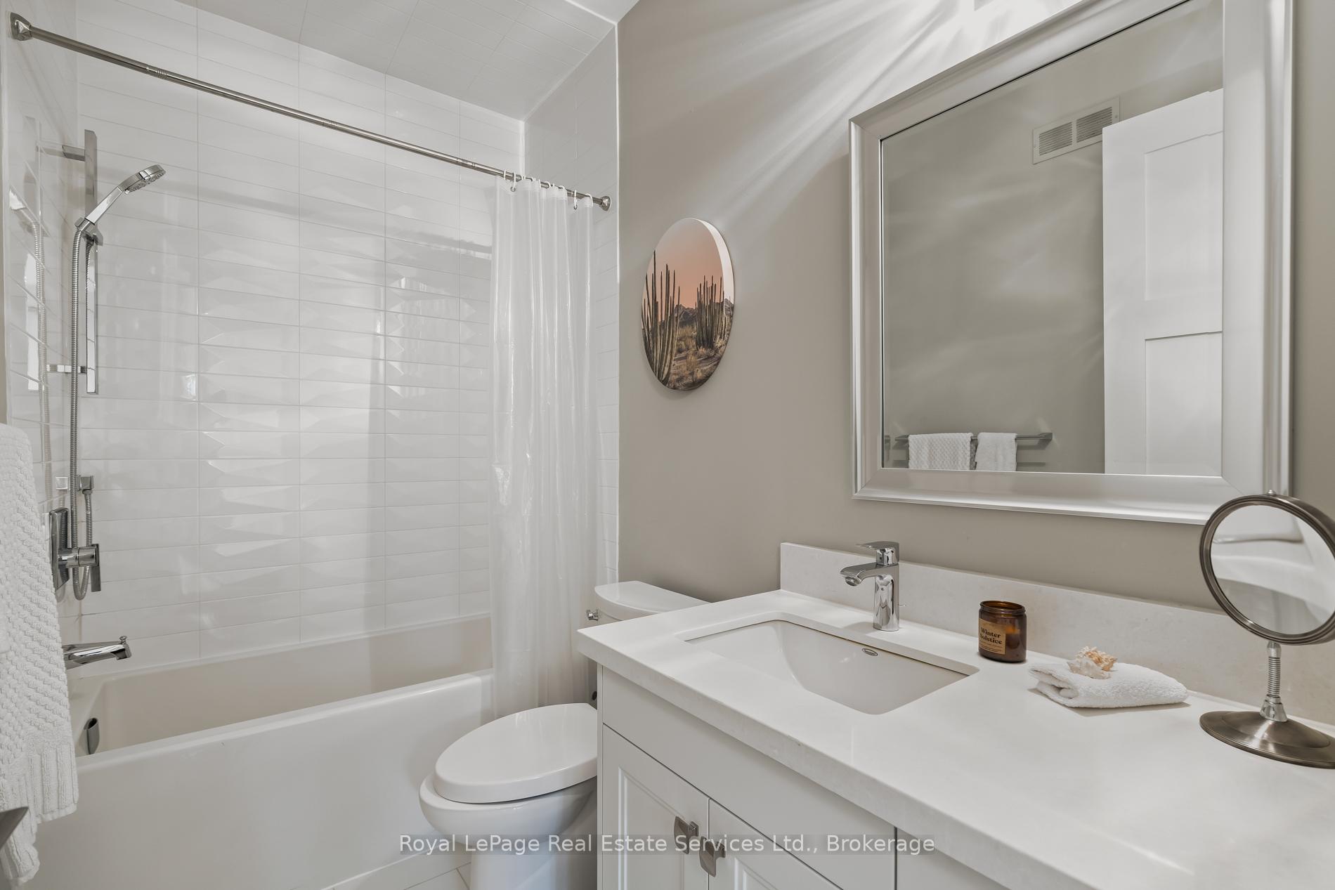 231 Cherryhill Road, Oakville