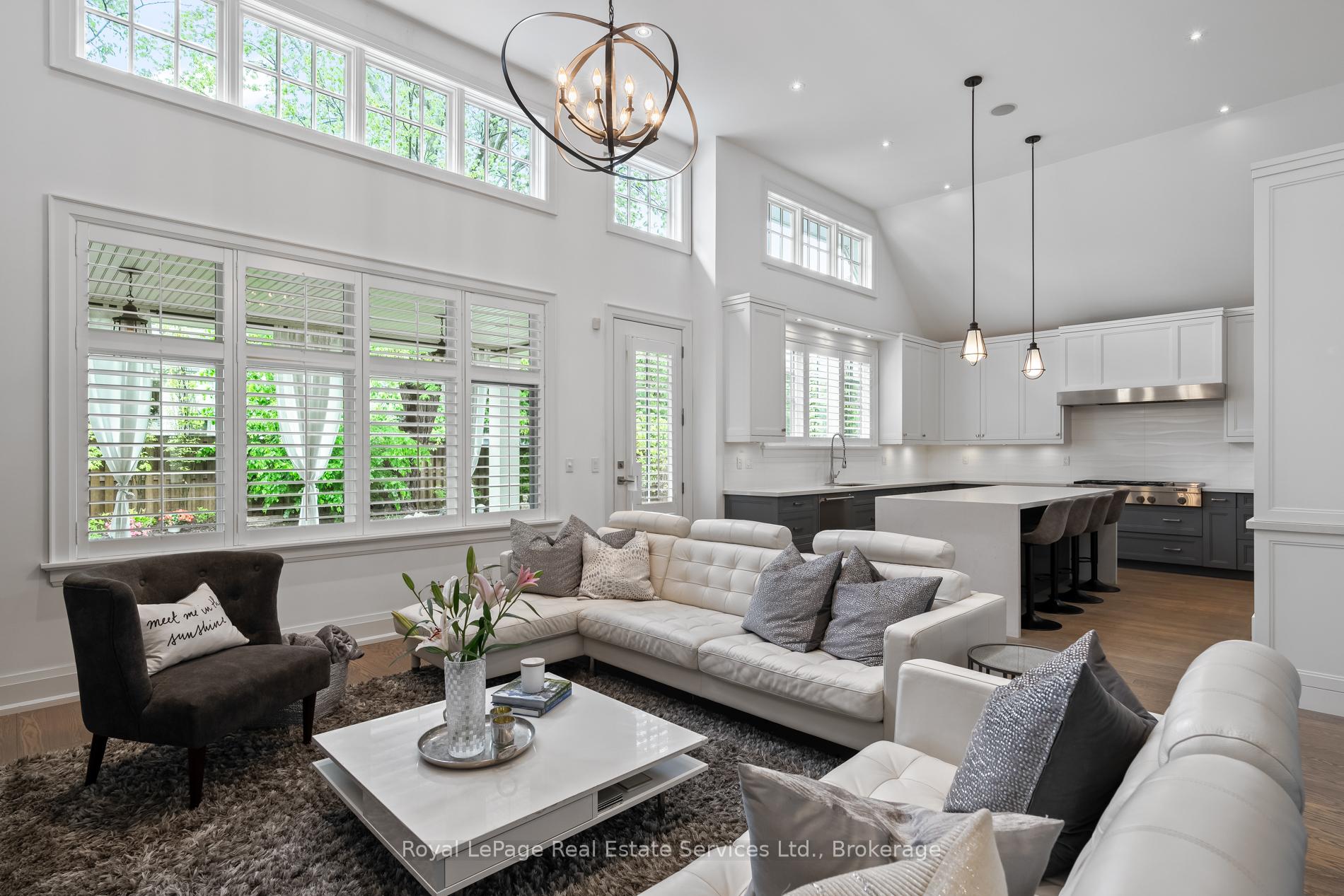 231 Cherryhill Road, Oakville