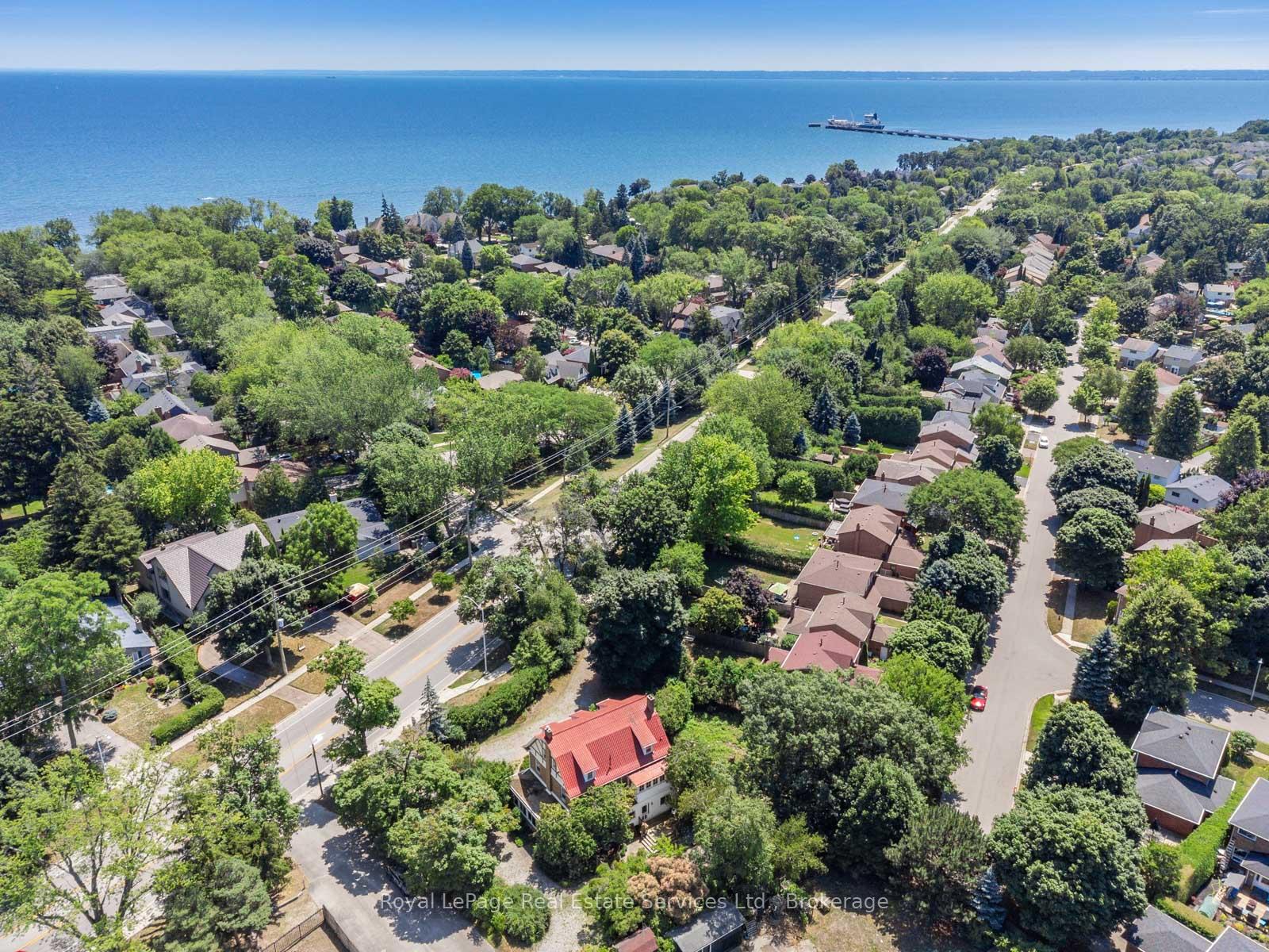 3175 Lakeshore Road W