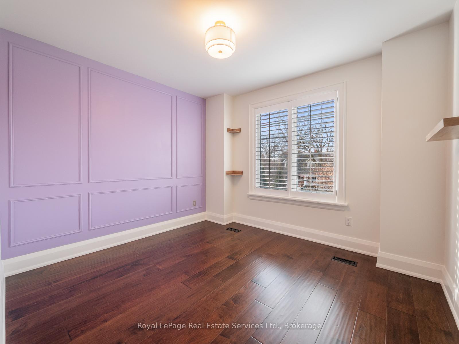 437 Inglehart Street N