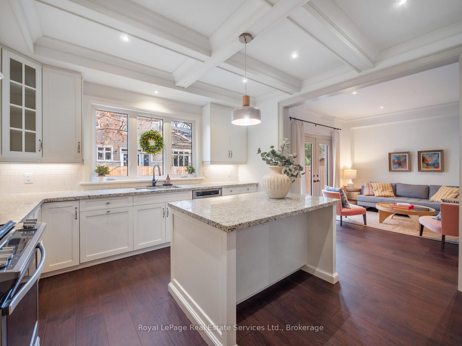 437 Inglehart Street N