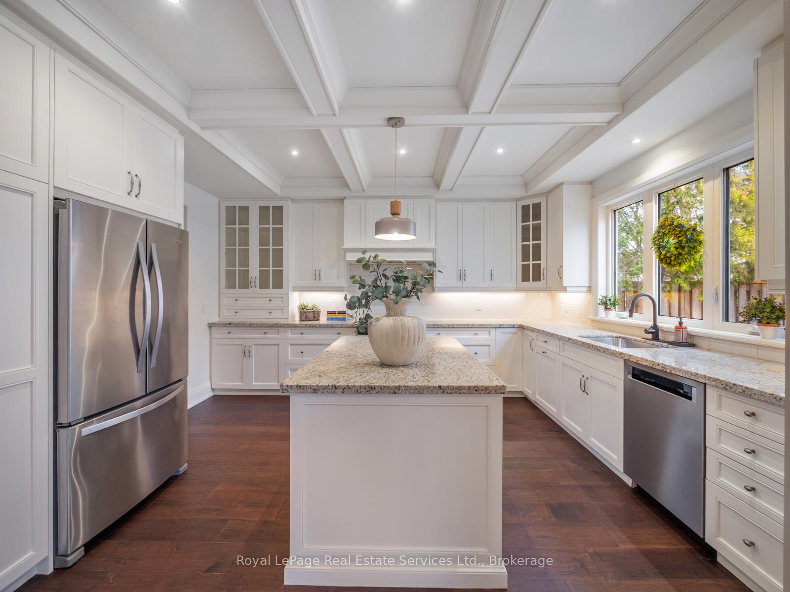 437 Inglehart Street N