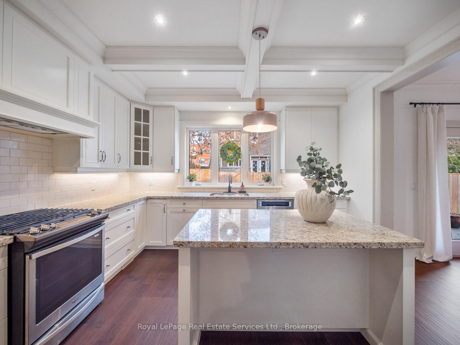 437 Inglehart Street N