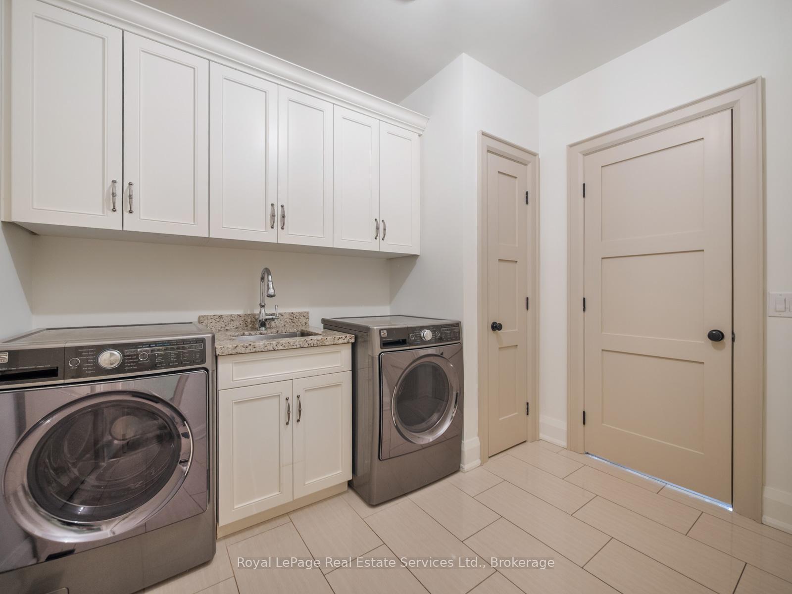 437 Inglehart Street N