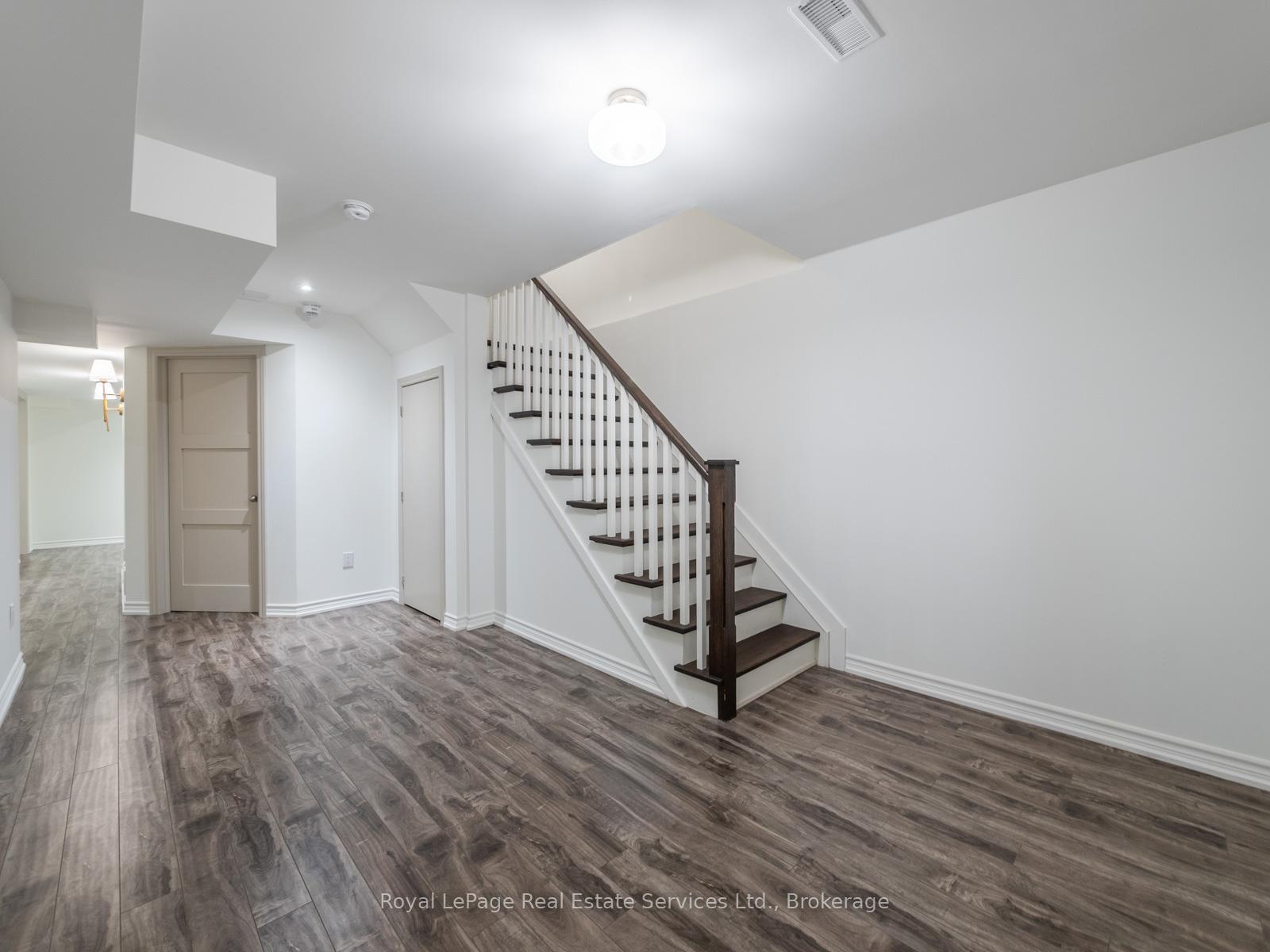 437 Inglehart Street N