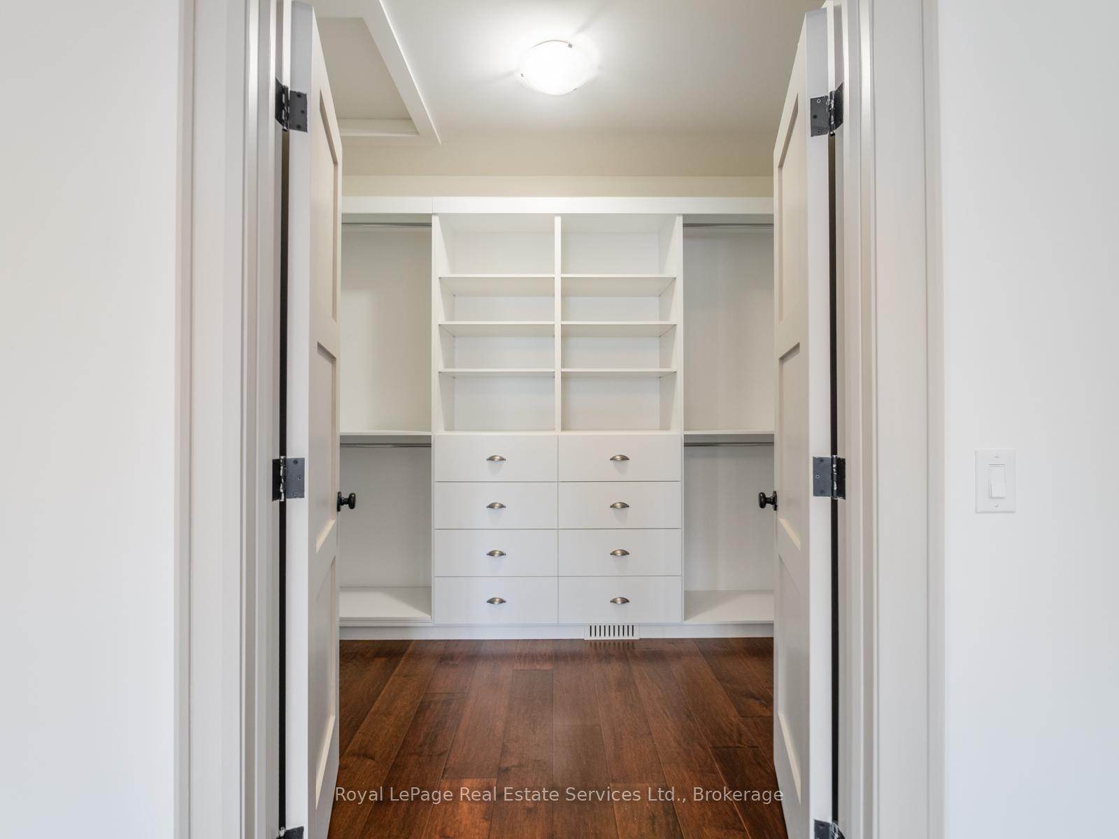 437 Inglehart Street N