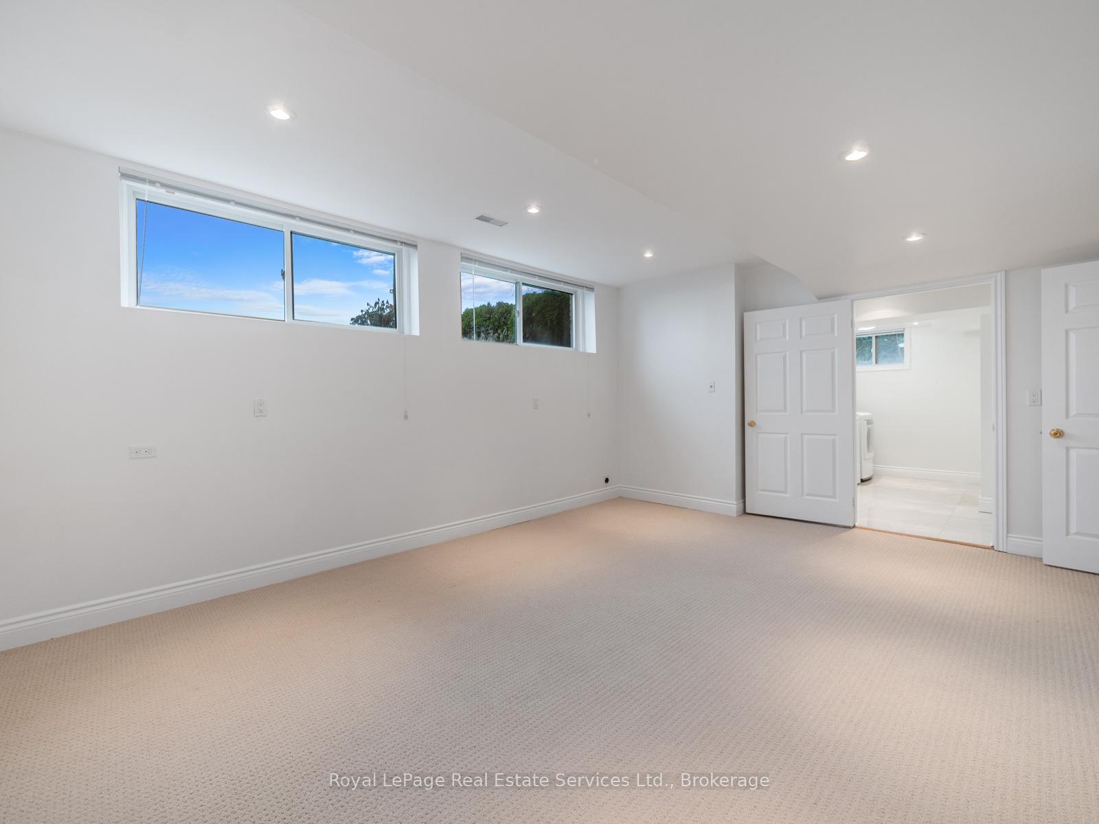 3286 Shelburne Place