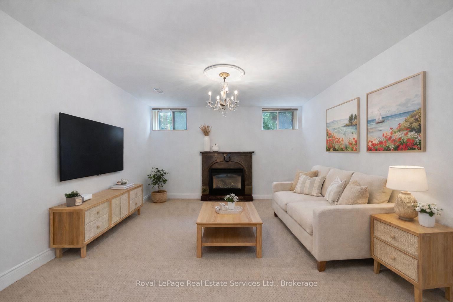 3286 Shelburne Place