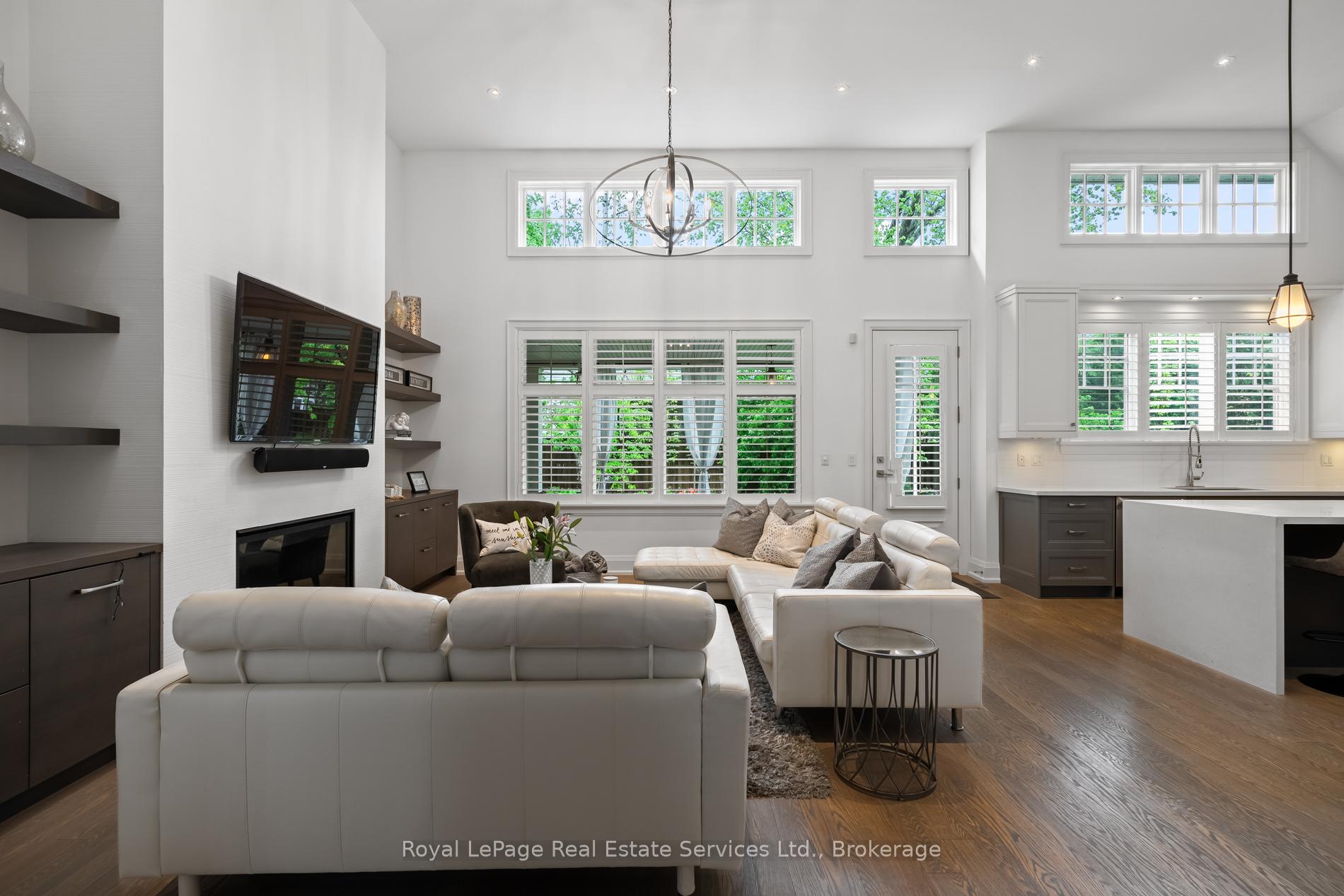 231 Cherryhill Road, Oakville, ON L6L 3E3, Oakville ON, L6L 3E3