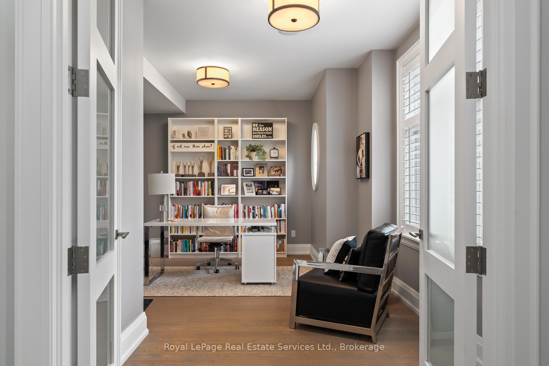 231 Cherryhill Road, Oakville, ON L6L 3E3, Oakville ON, L6L 3E3