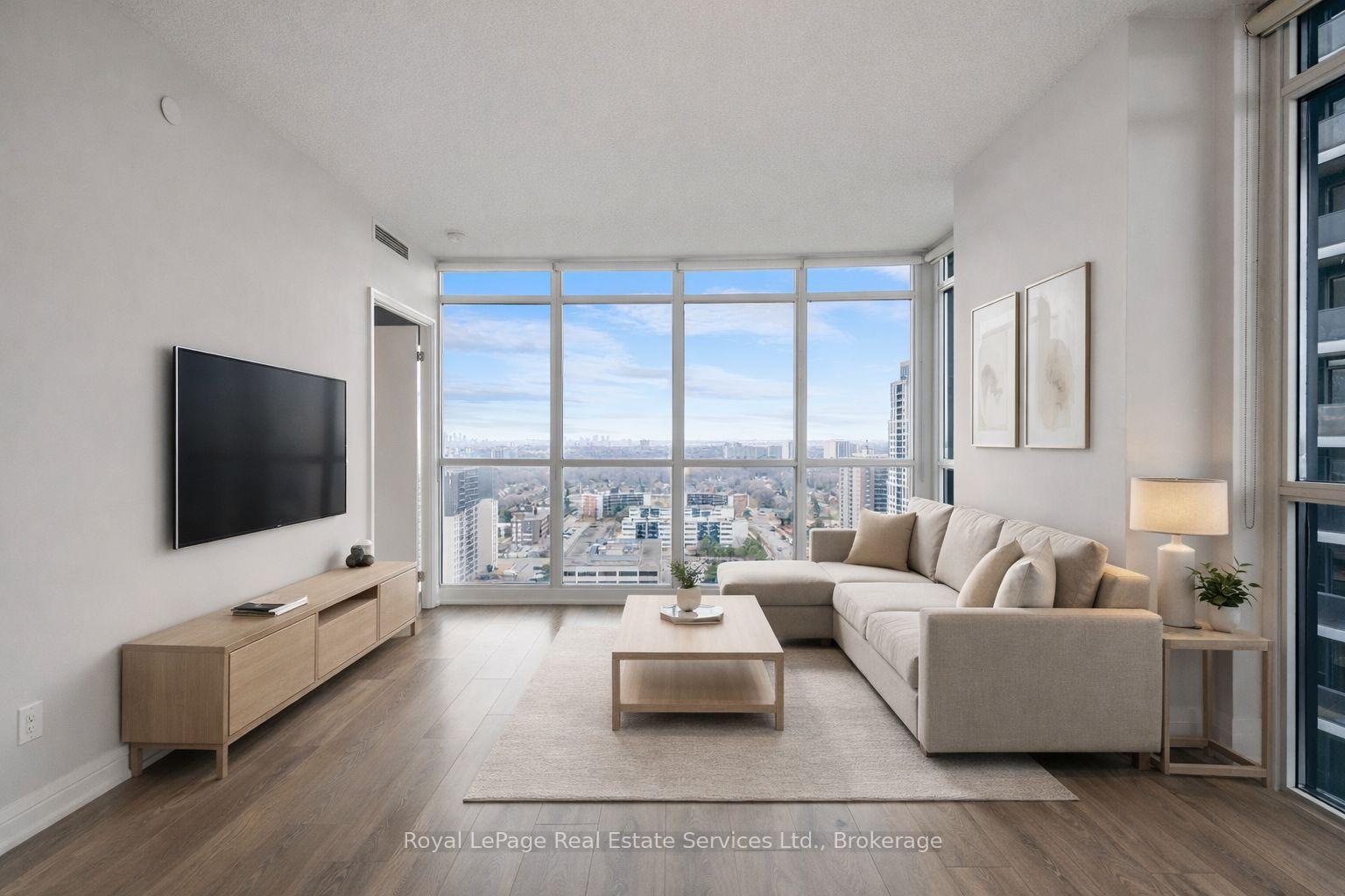 9 Valhalla Inn Road 2107, Toronto W08, ON M9B 1B2