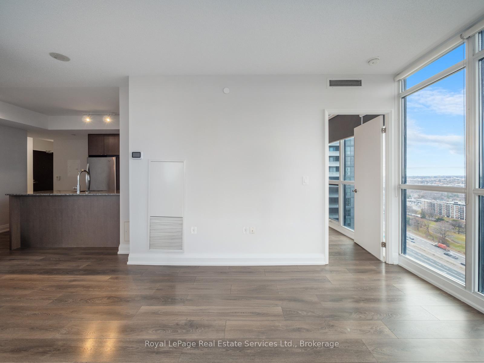 9 Valhalla Inn Road 2107, Toronto W08, ON M9B 1B2