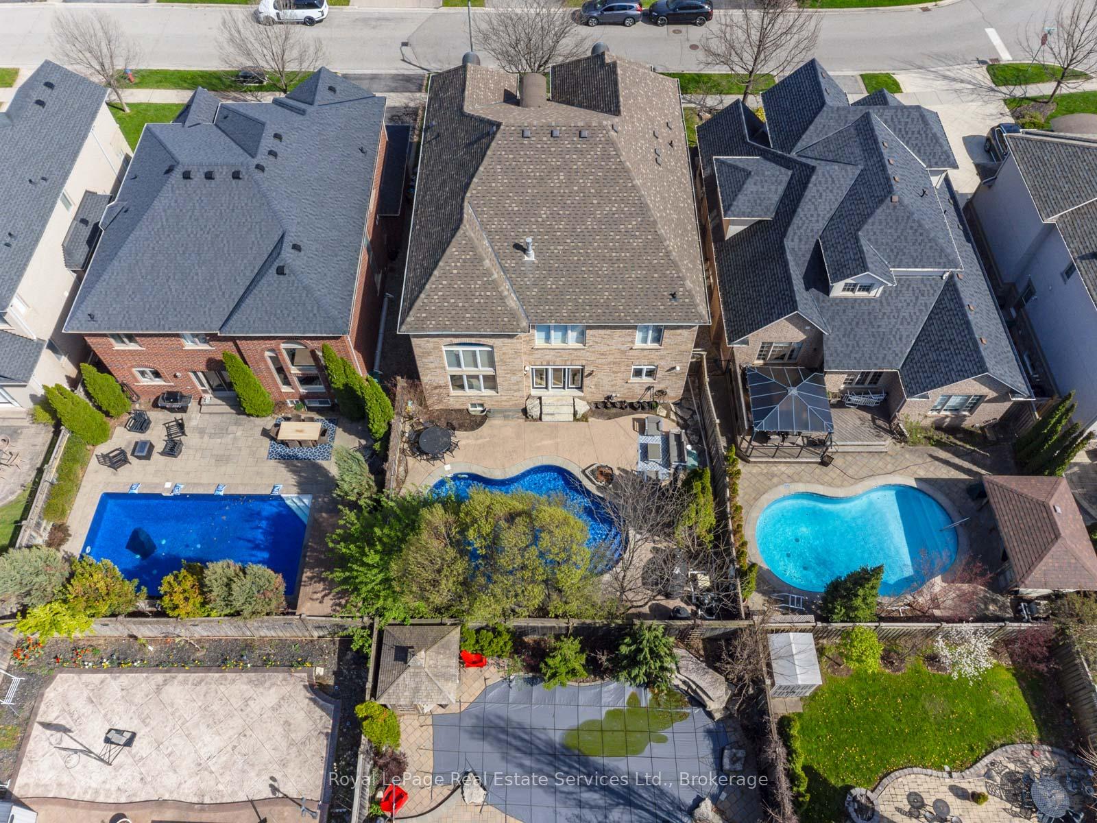 1468 Ferncrest Road