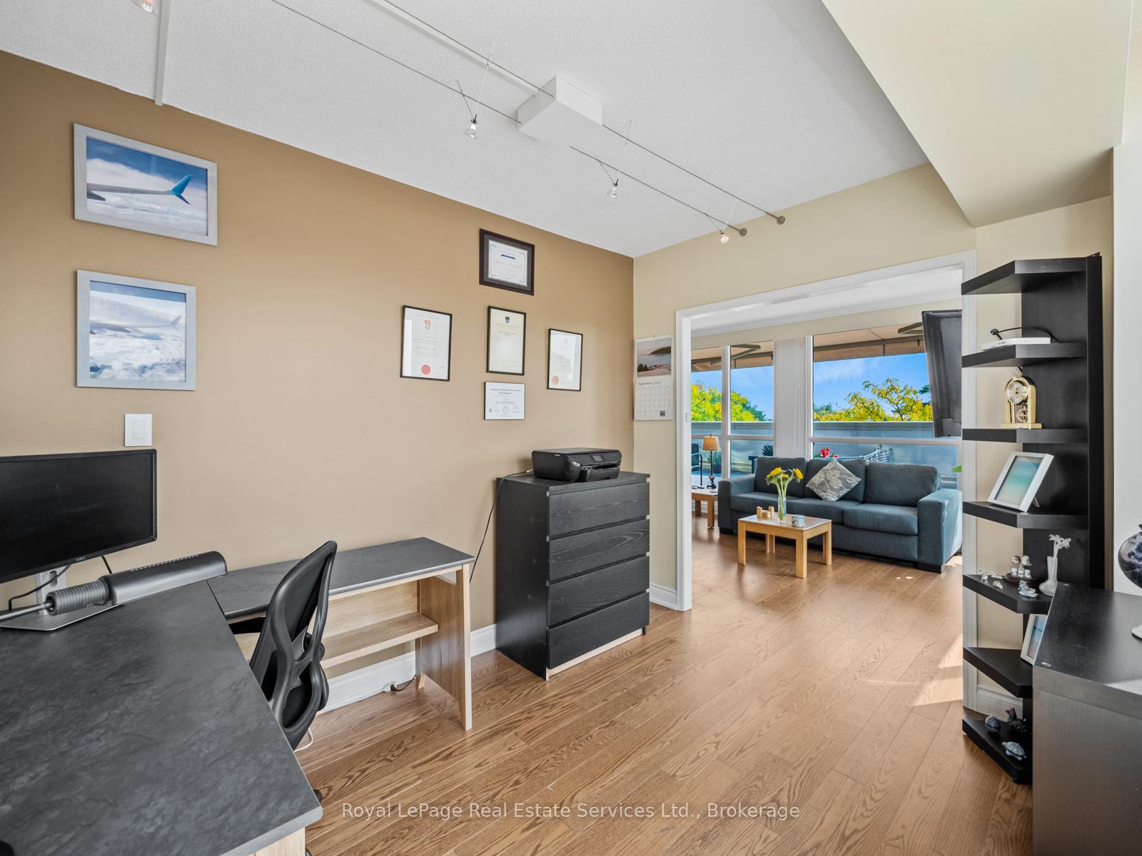 415 Locust Street 310