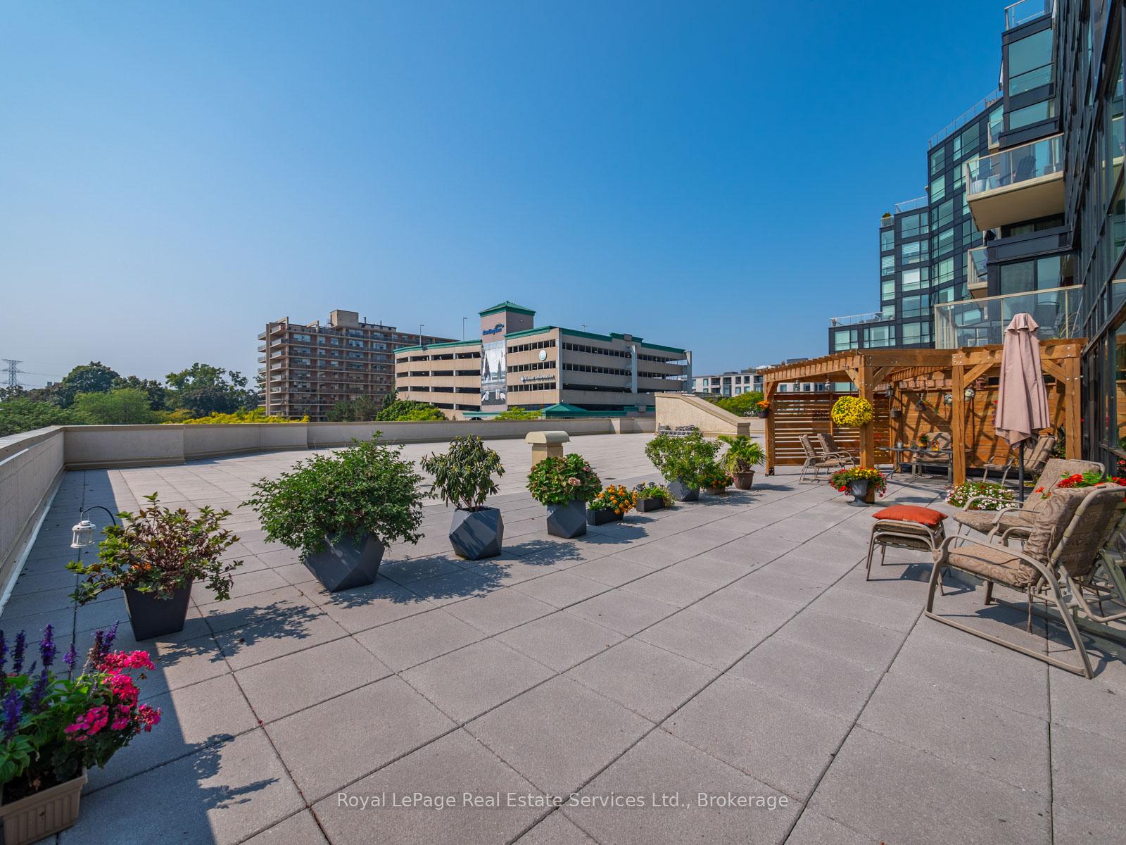 415 Locust Street 310