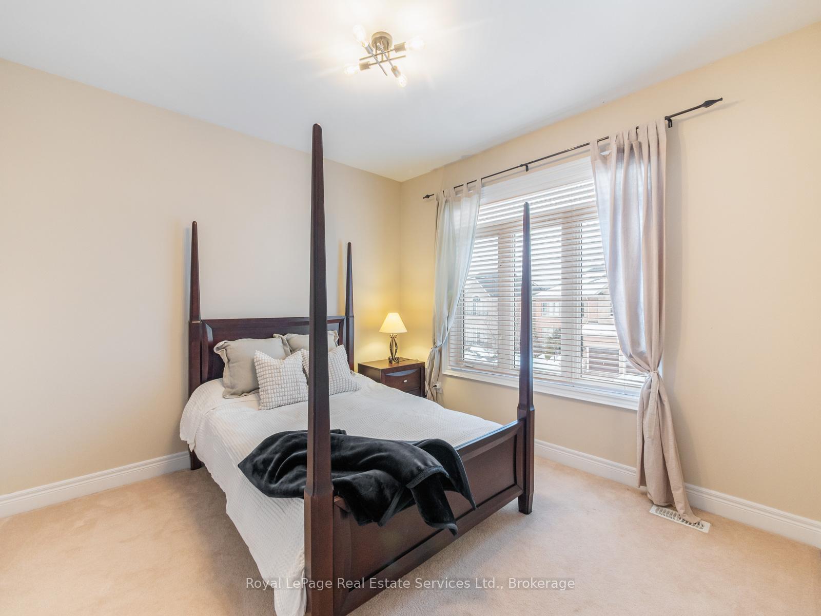 1468 Ferncrest Road