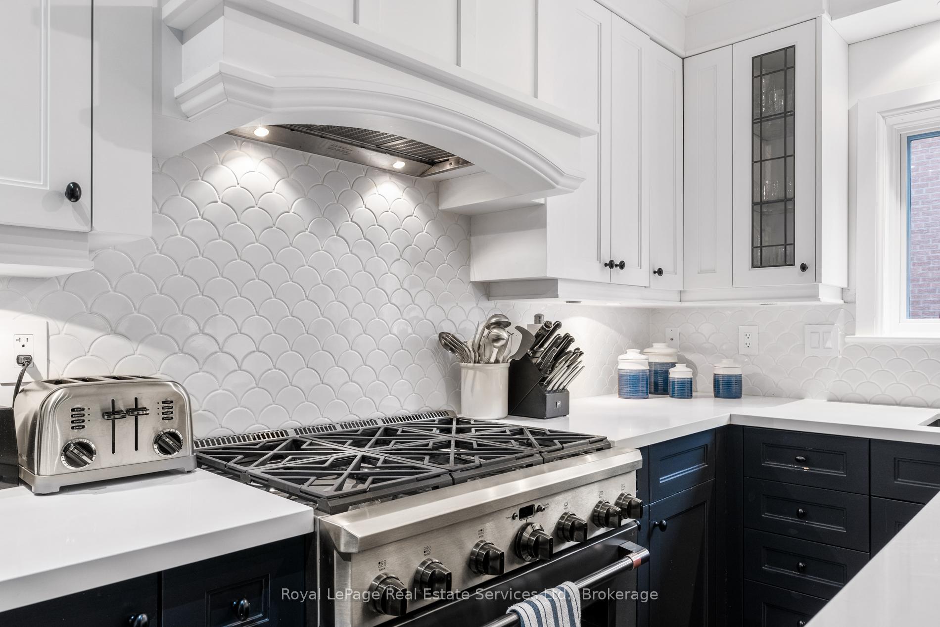 28 Thompson Avenue, Toronto