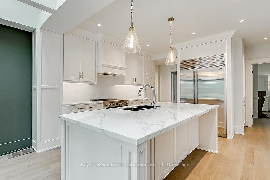 349 Trafalgar Road