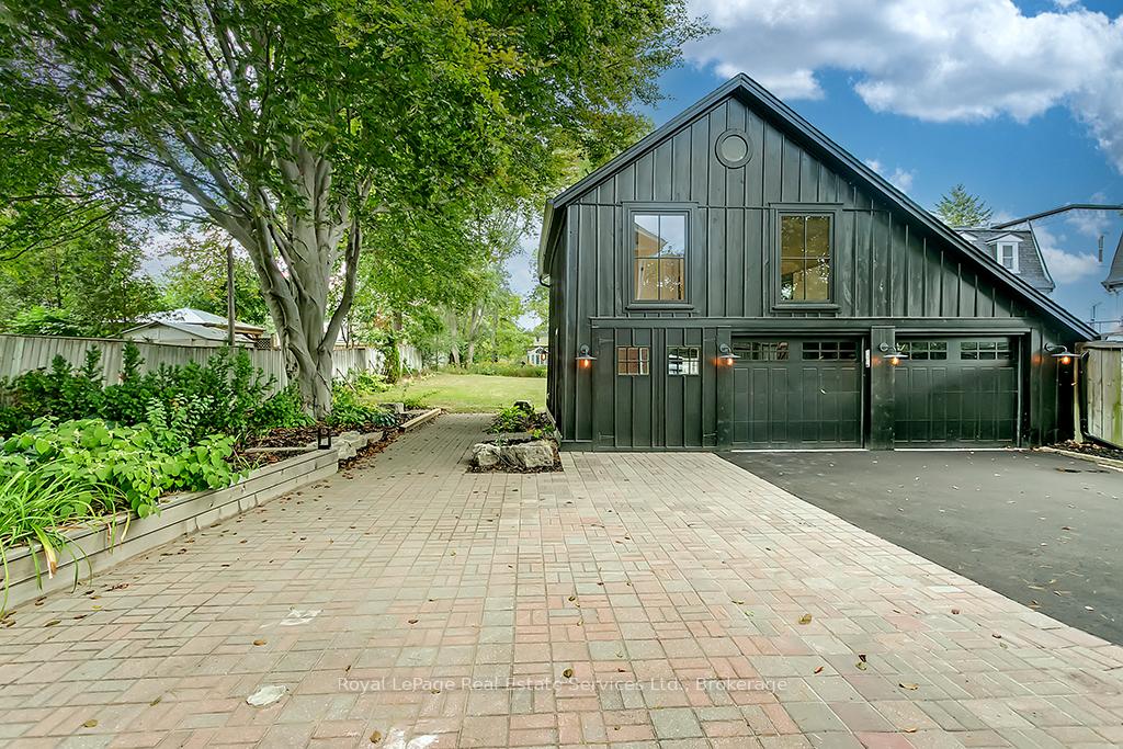 349 Trafalgar Road