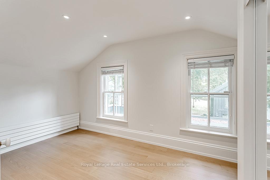 349 Trafalgar Road
