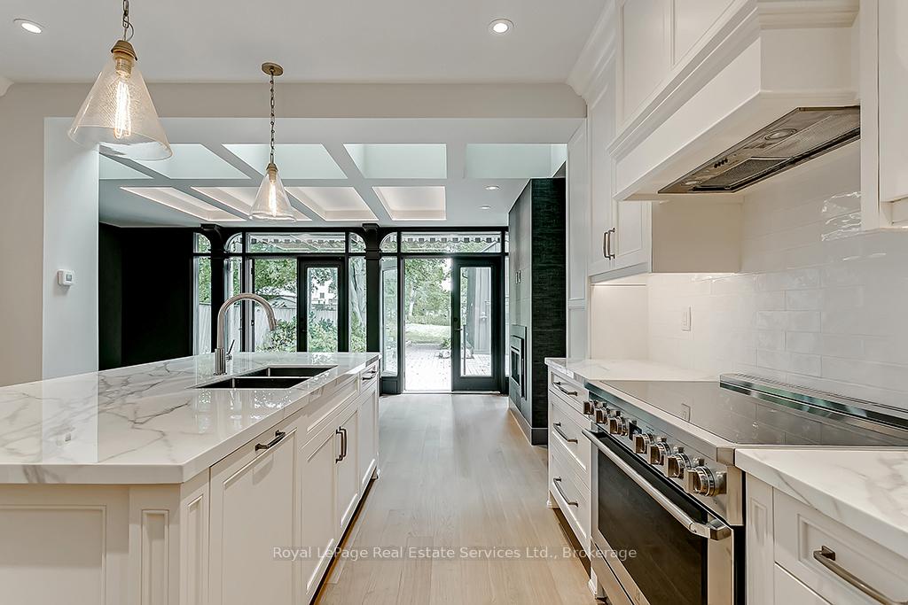349 Trafalgar Road