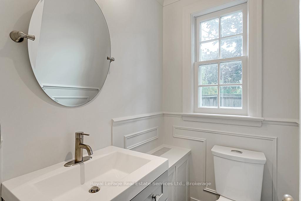 349 Trafalgar Road
