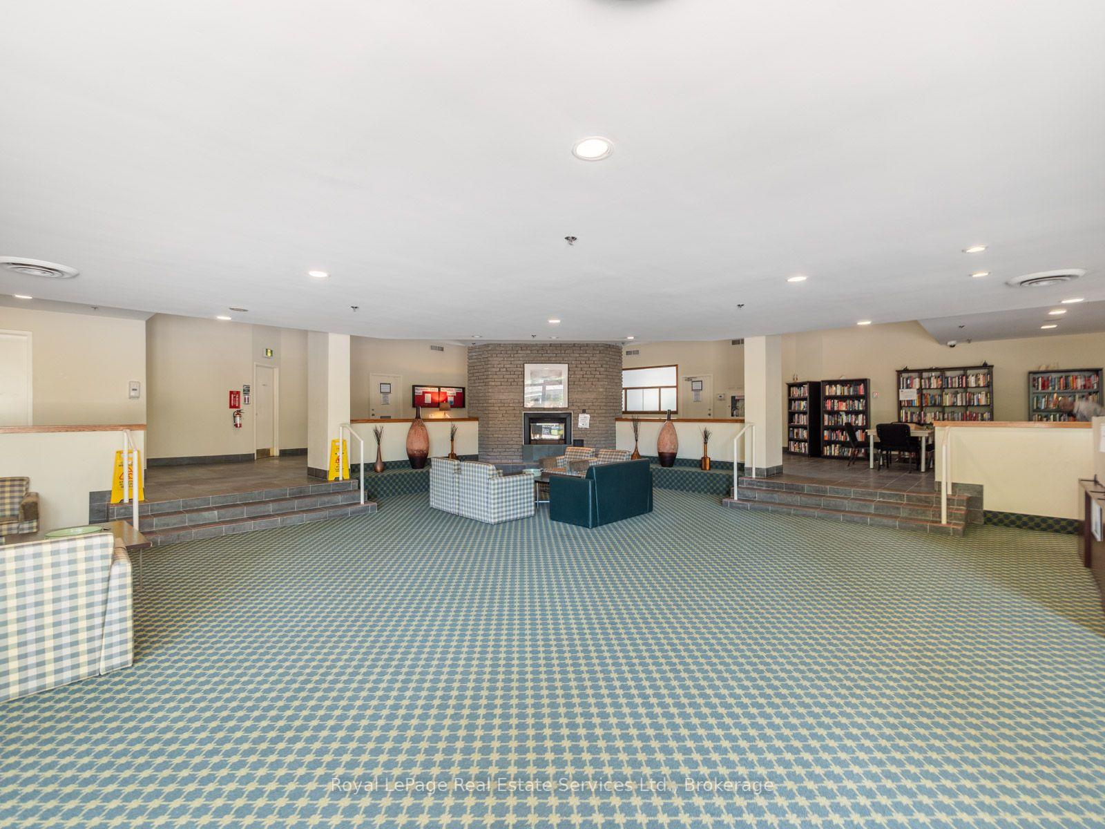 2177 Burnhamthorpe Road W 309