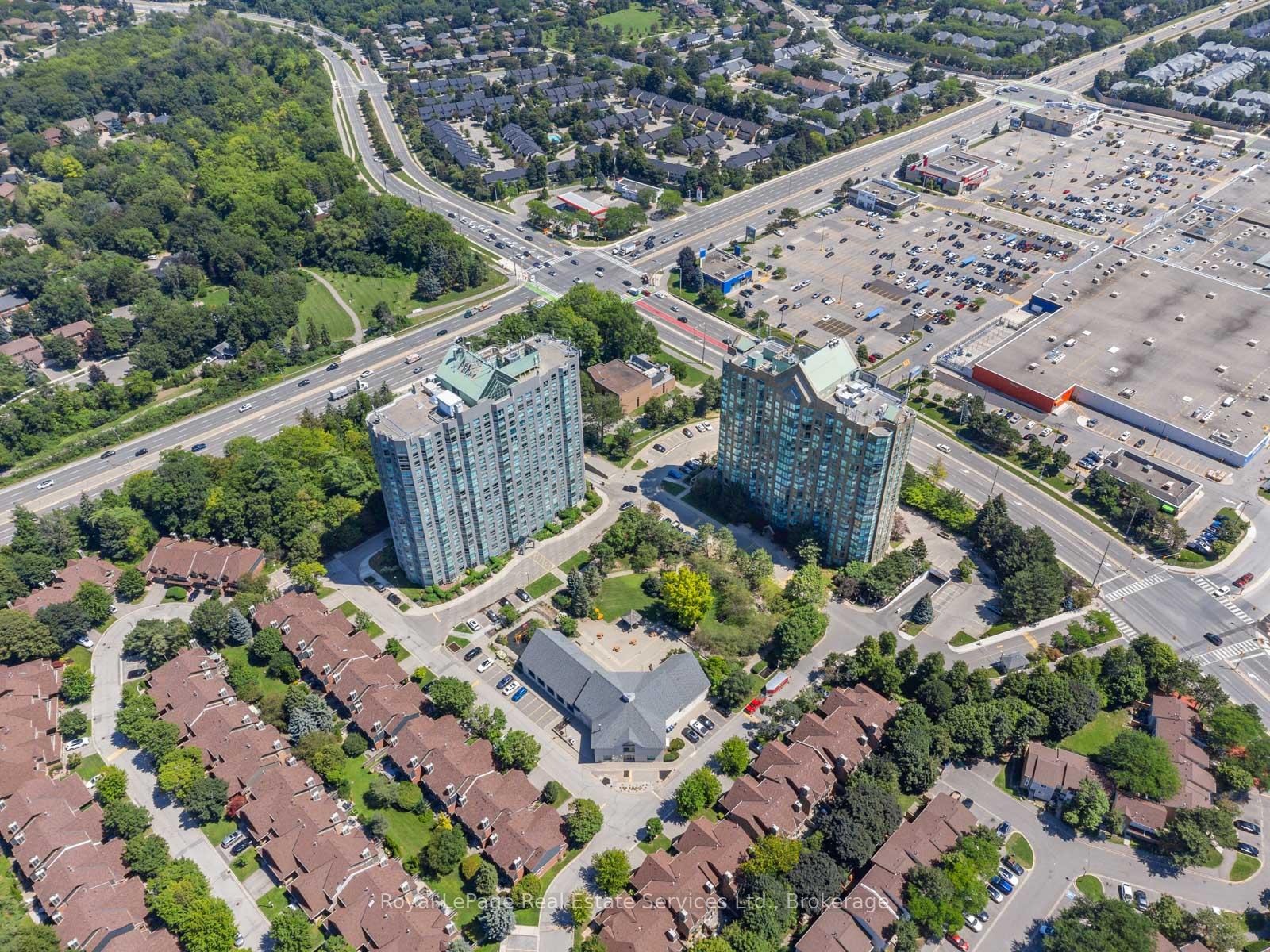2177 Burnhamthorpe Road W 309