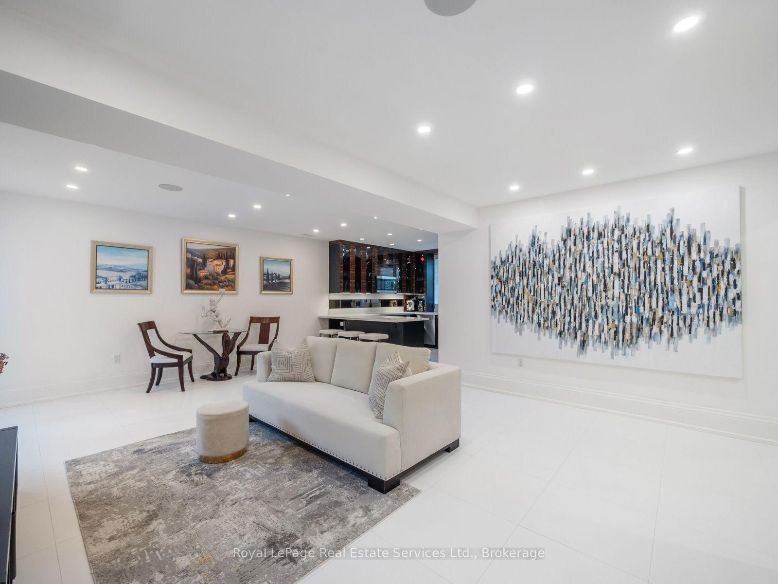36 Anderson Street