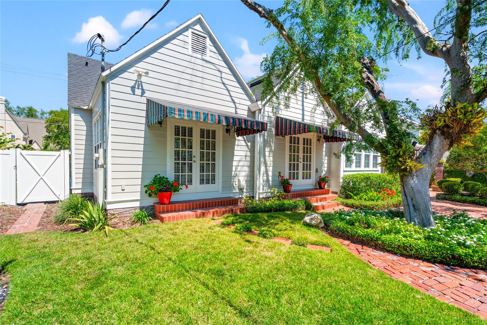 2516 W MORRISON AVE