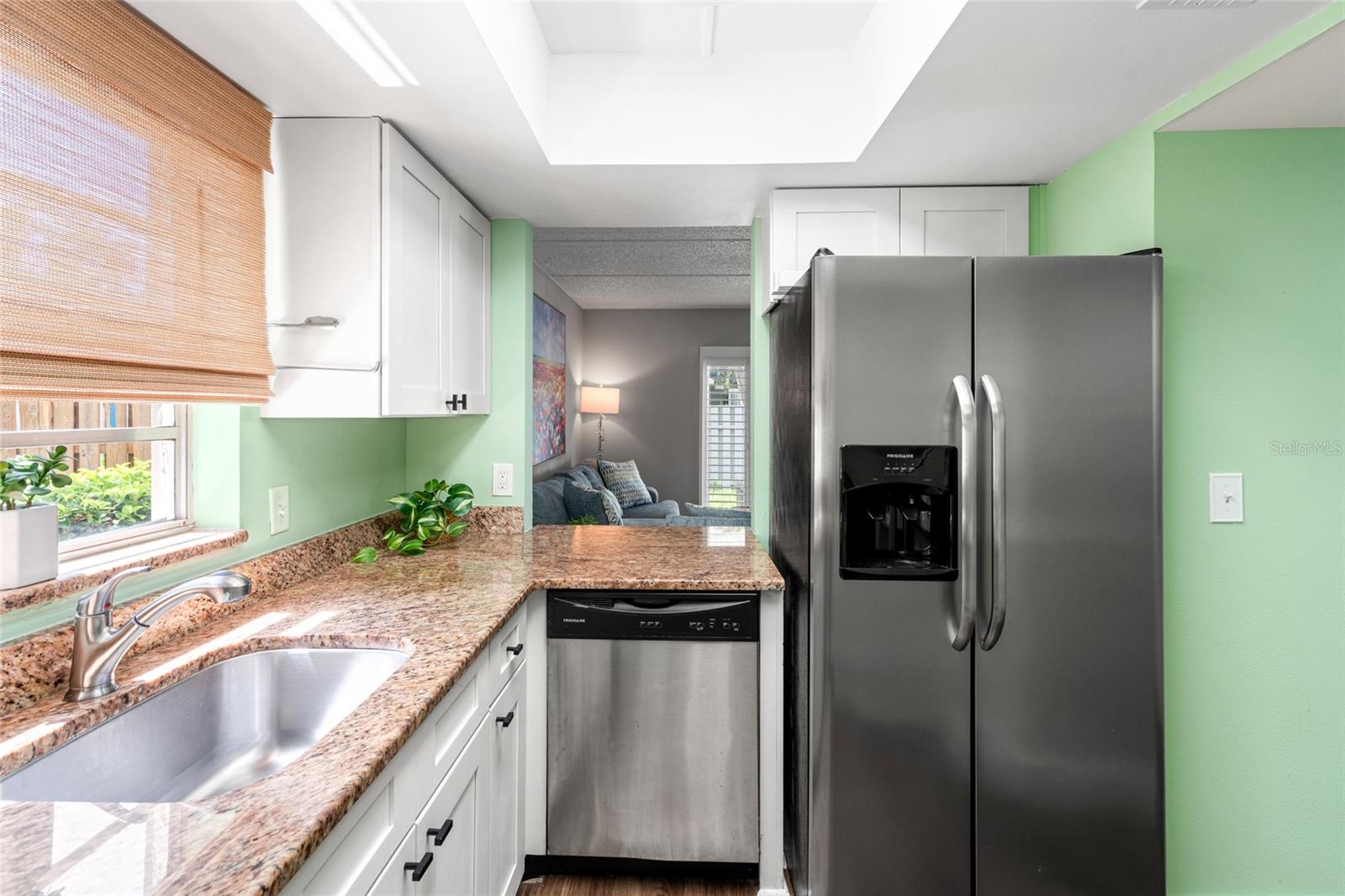 1011 S MOODY AVE #11