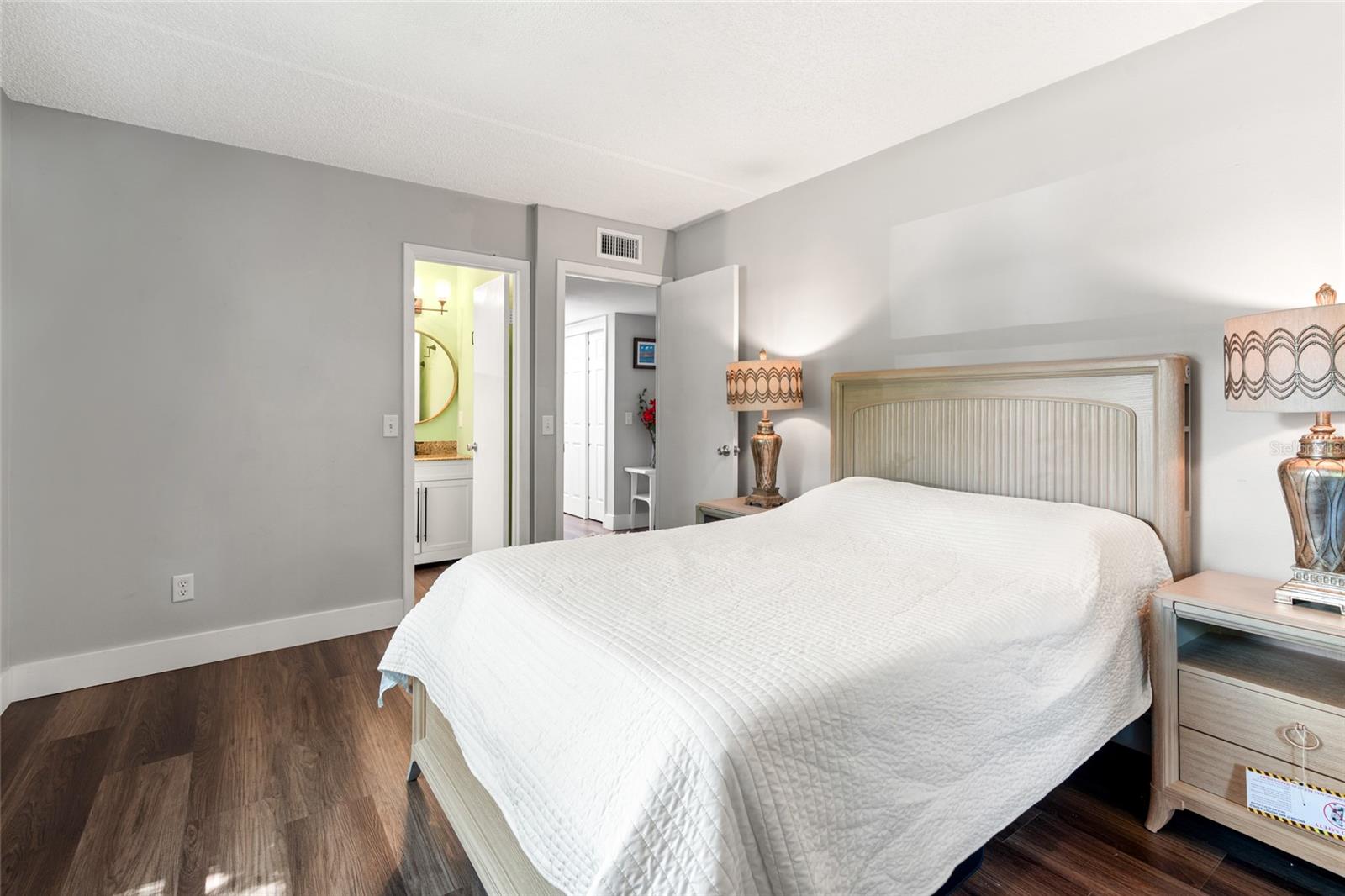 1011 S MOODY AVE #11