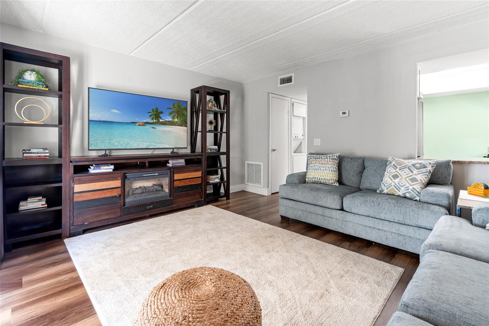 1011 S MOODY AVE #11