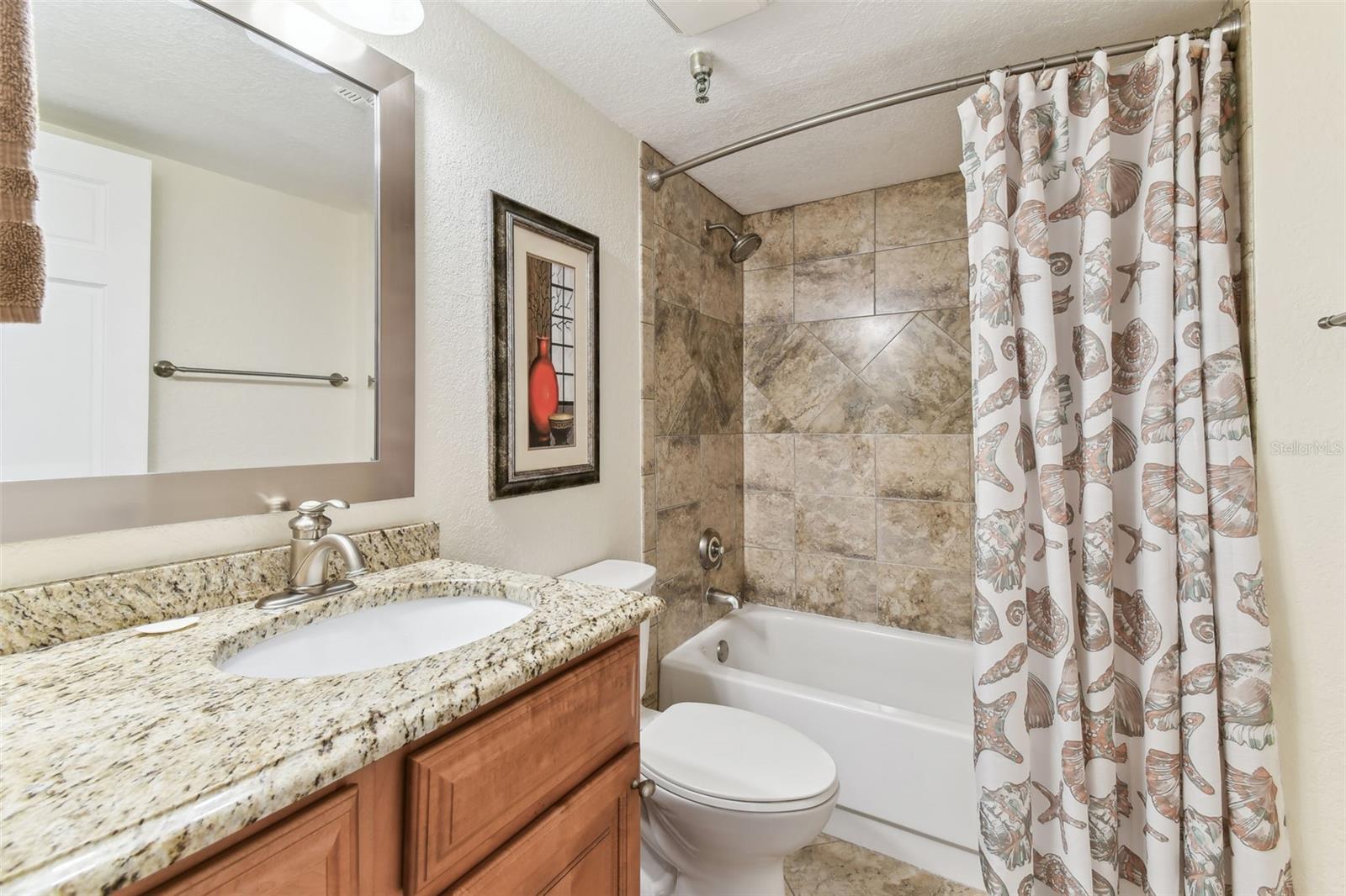 15400 GULF BLVD #702