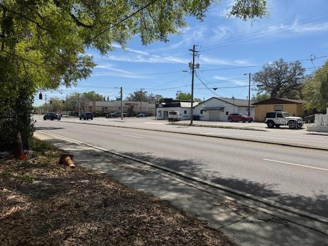 1408 E DR MARTIN LUTHER KING JR BLVD